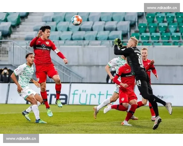 回望德甲经典对决重现绿茵传奇时刻与时代记忆球迷心跳历史瞬间